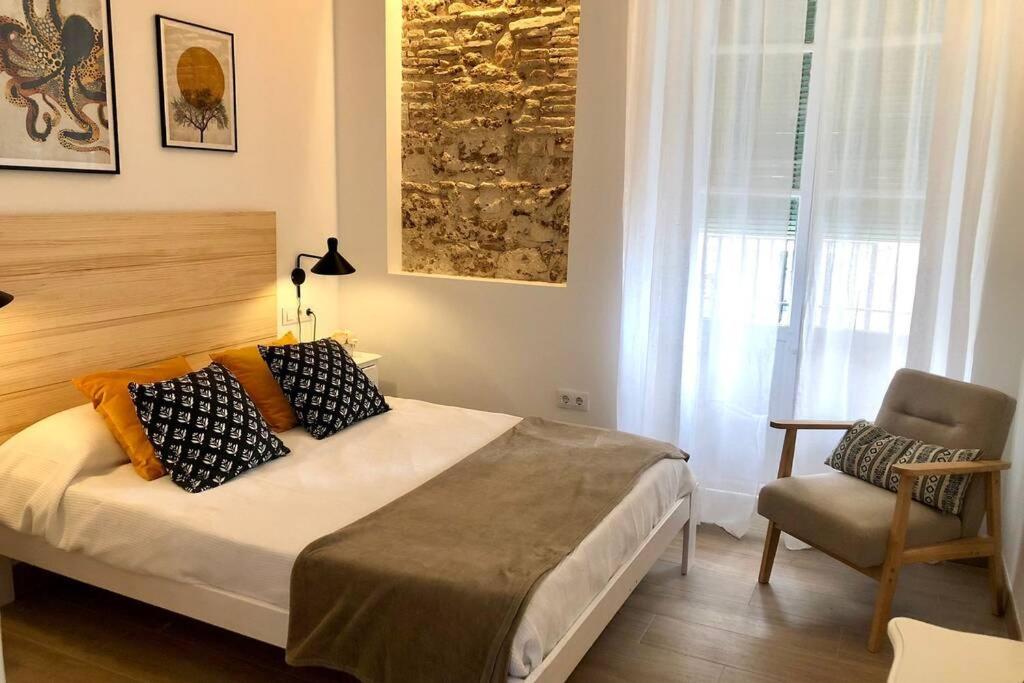 Gatu Premium Villa Libertad, Preferente Mayores De 25 Anos Y Familias Cádiz Exterior photo